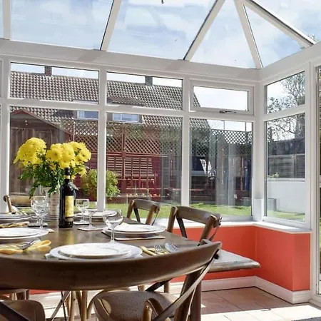 Nyaraló Valentines On Lane Whitby